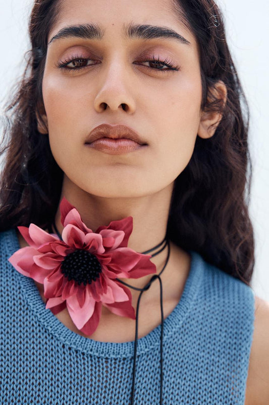 Midnight Dahlia Küpe