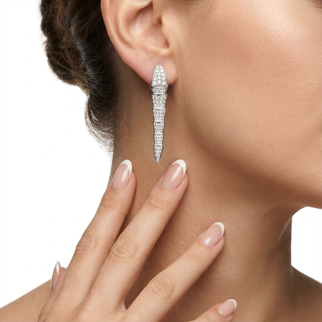 Radiant Clover Küpe (İthal Kutulu Model)