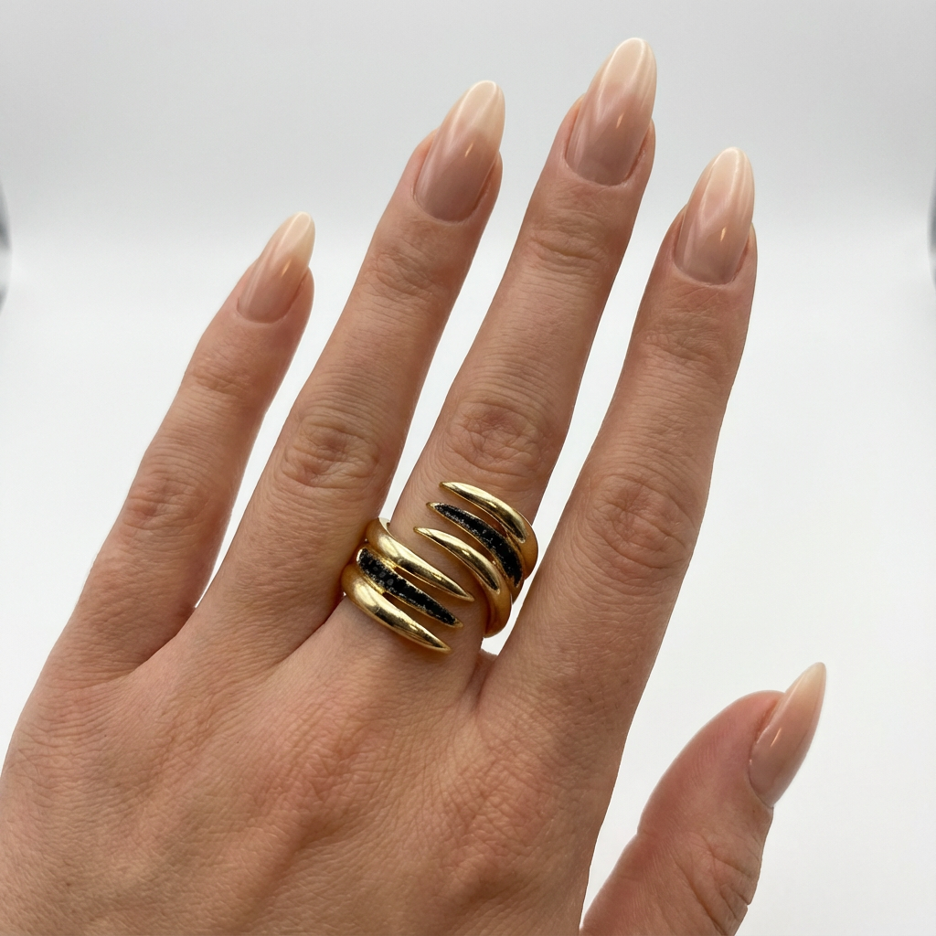 Кольца с кошачьим краем