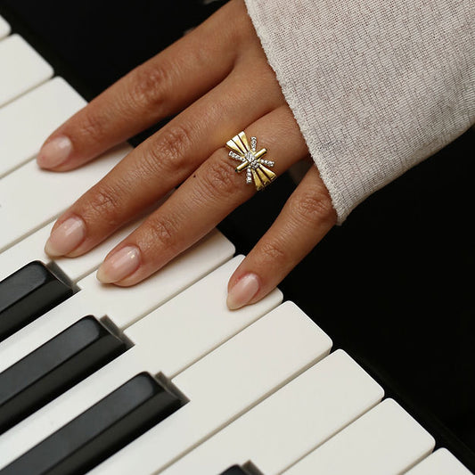 Serene Spiral Yüzük - MuffGem