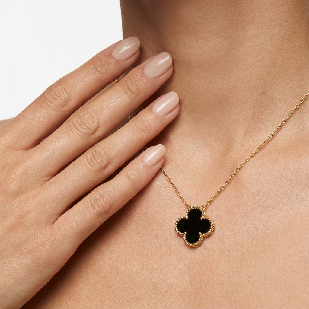 VCA Clovisse Pure Kolye (İthal Kutulu Model)