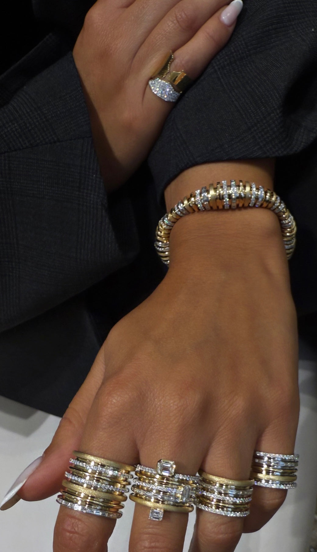 Icy Square Nexus Yüzük