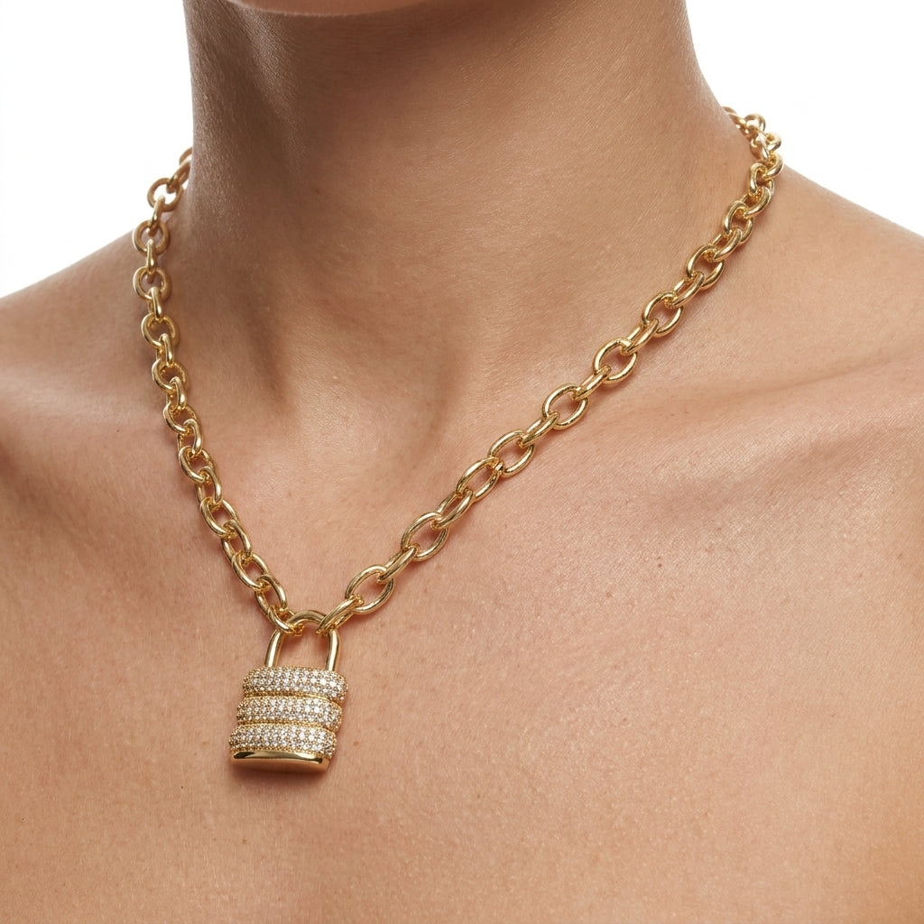 Caelum Padlock Kolye