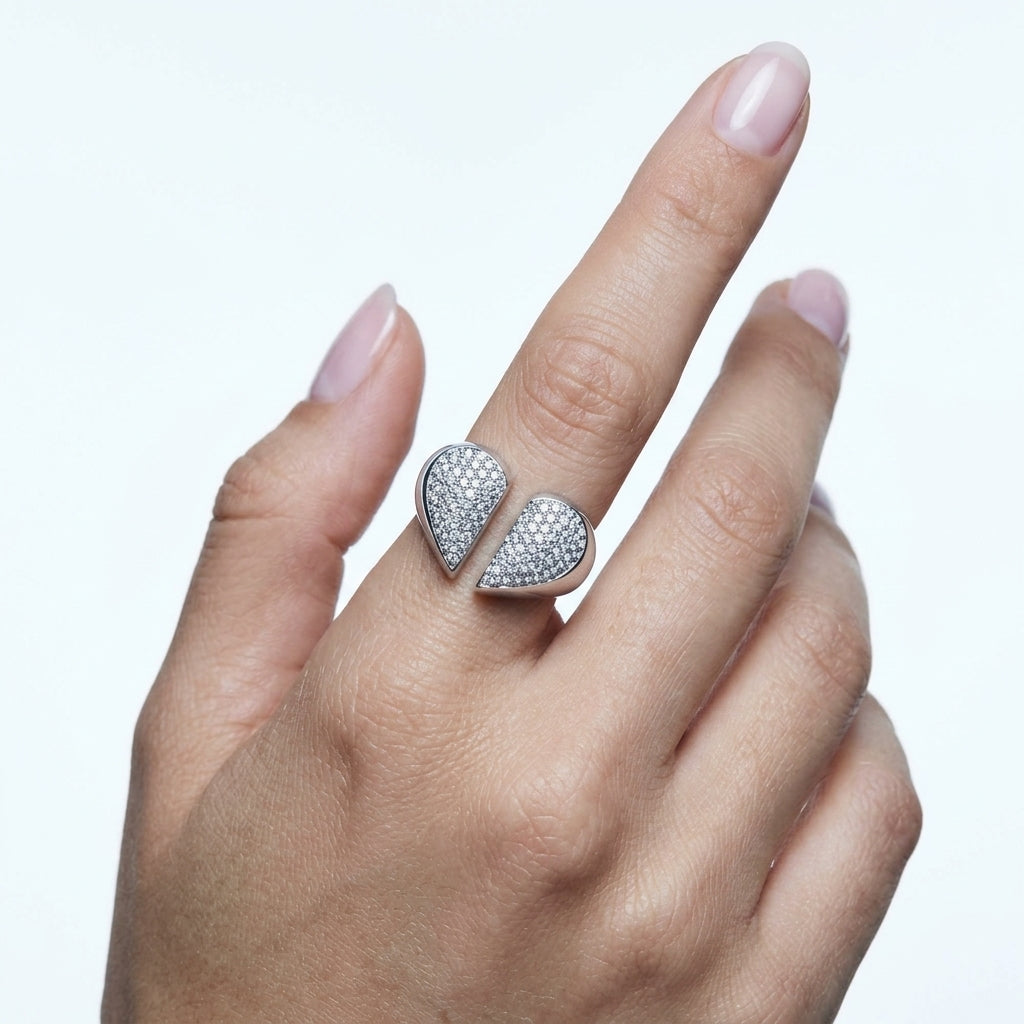 Split-Heart Pavé Yüzük