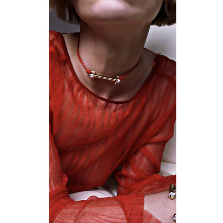 The Linear Cord Kolye