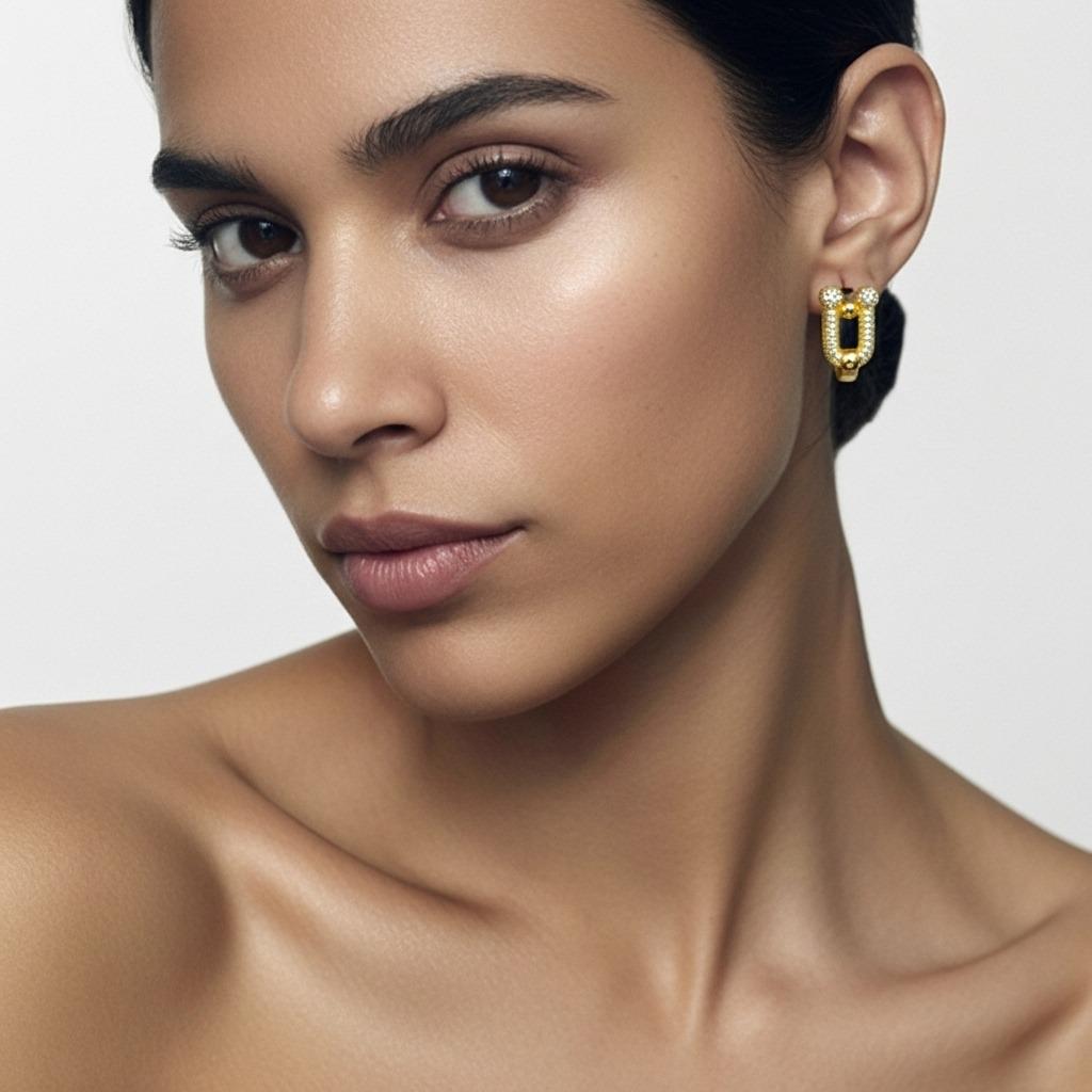 Clovian Küpe (İthal Kutulu Model)