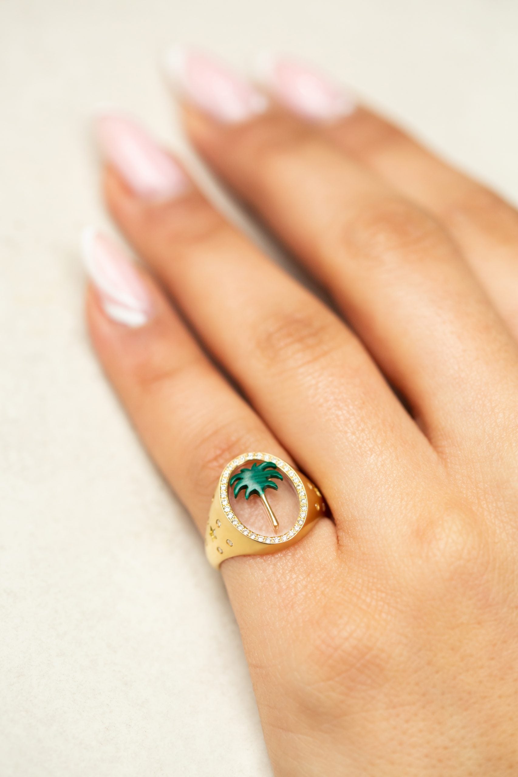 Palm Royale Ring