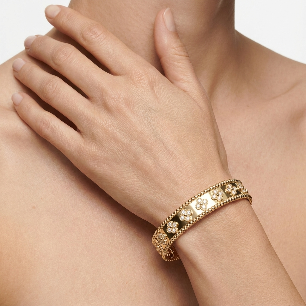 VCA Velour Pact Clamp (Imported Boxed Model)