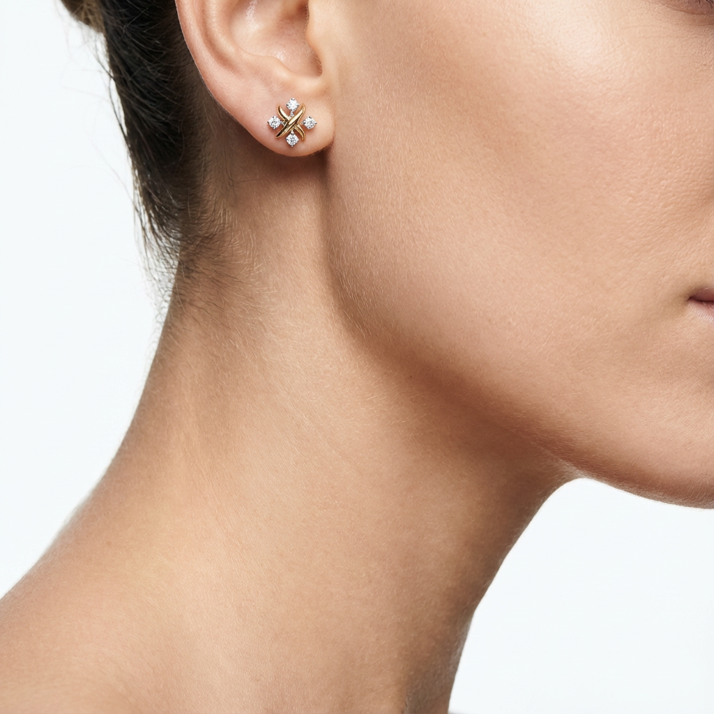 Vega Knot Küpe (İthal Kutulu Model)