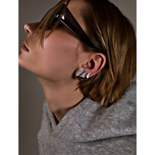 Shark Fin Stud Küpe - MuffGem