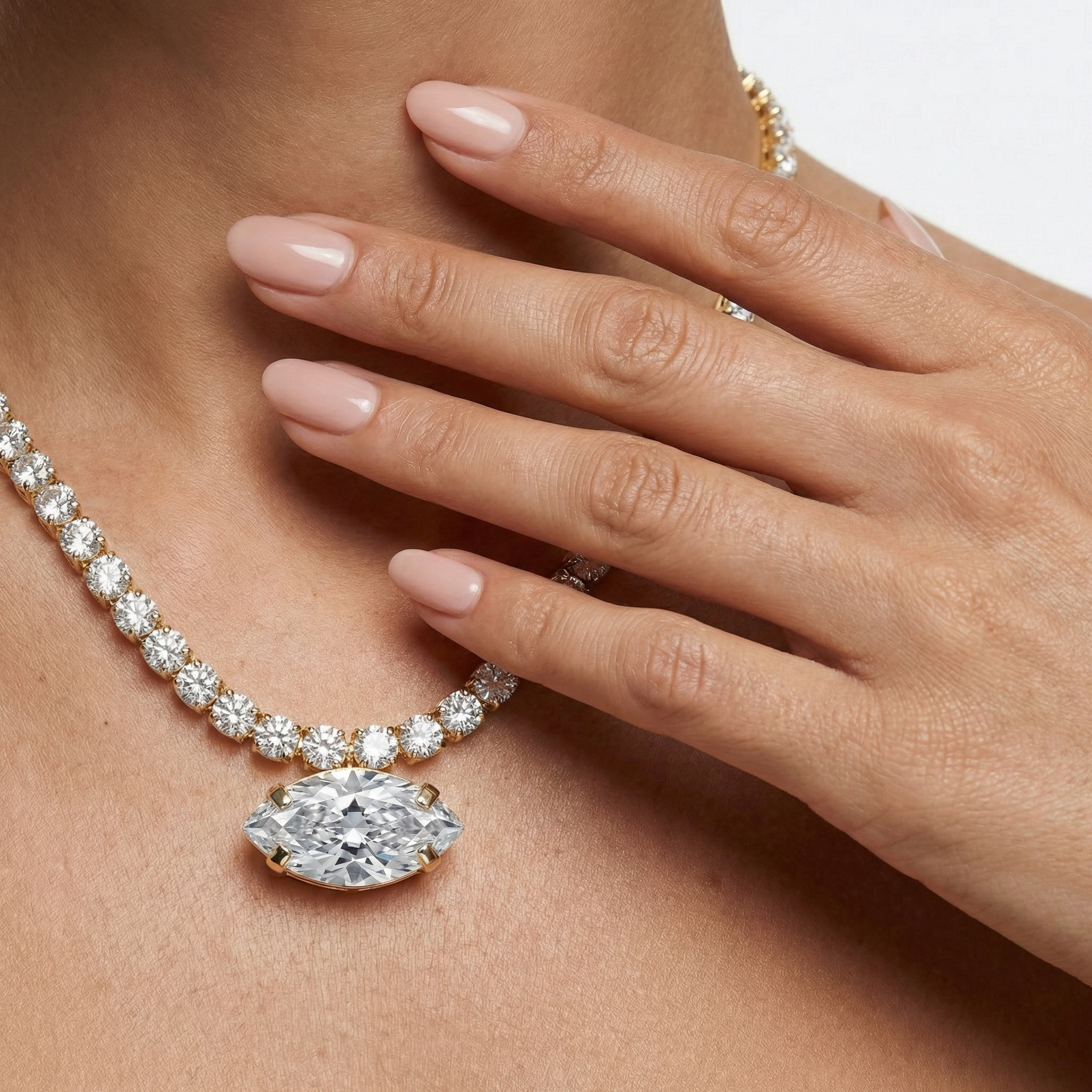 Marquise Stream Kolye