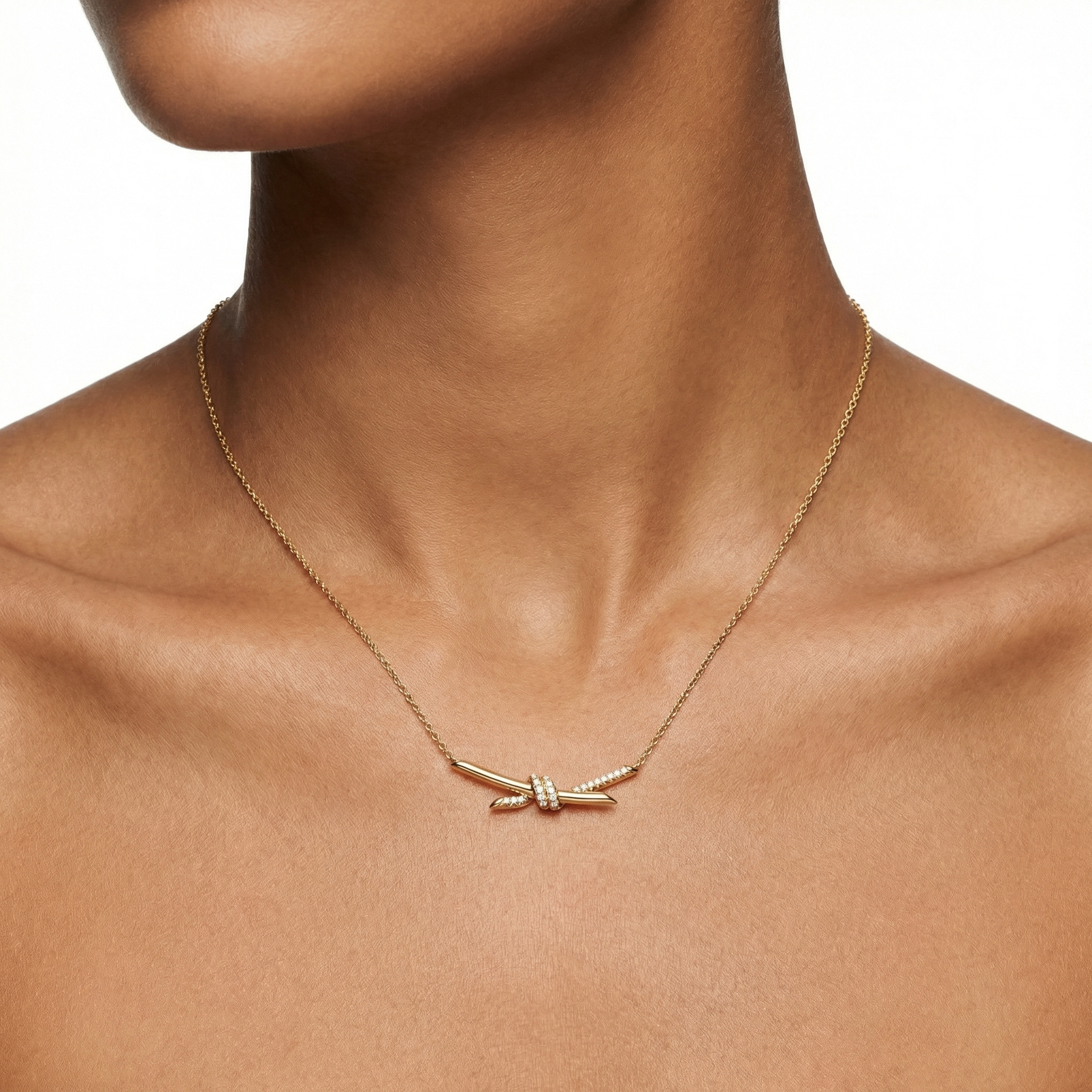 Eterna Knot Necklace (Imported Boxed Model)