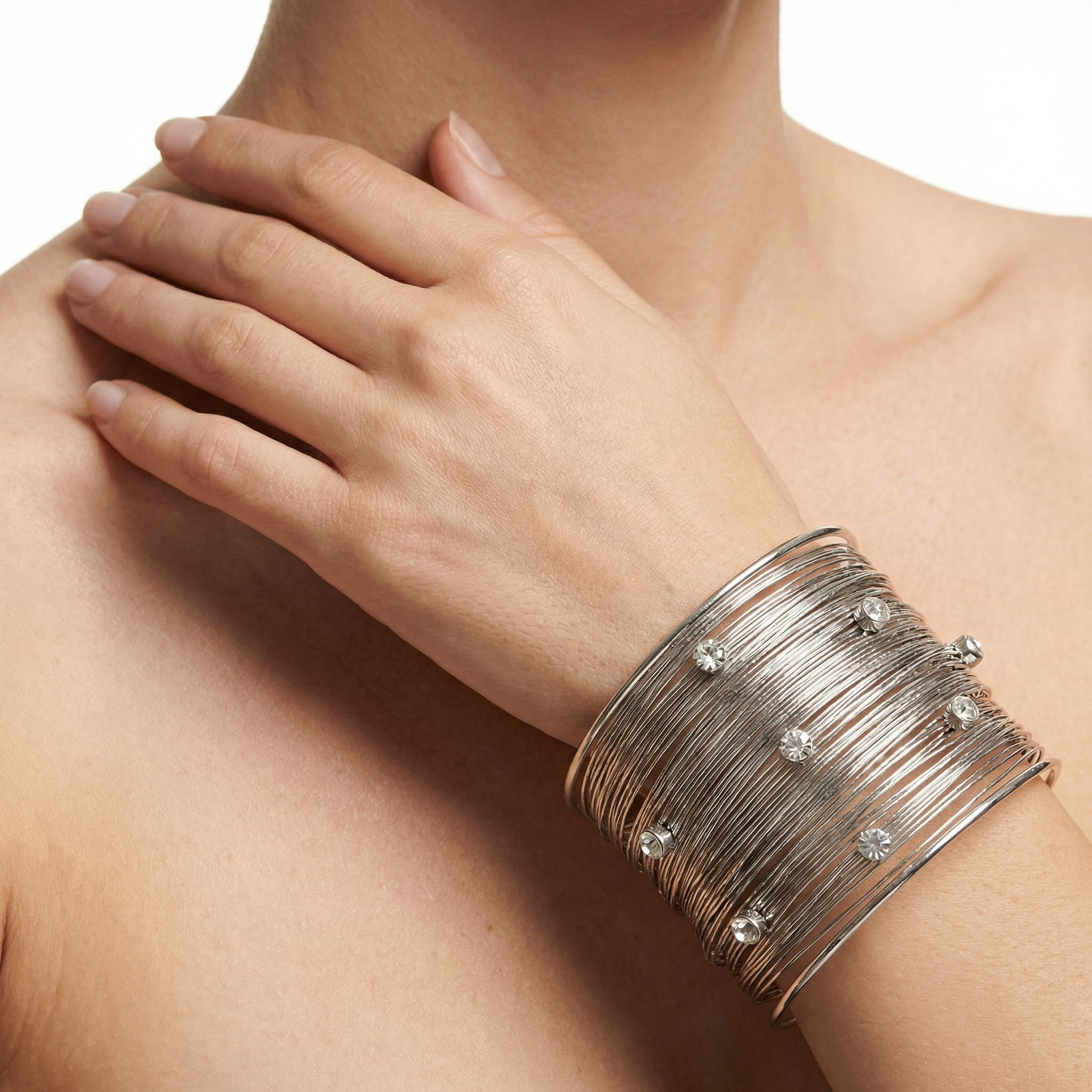 Diamond-Dust Kelepçe