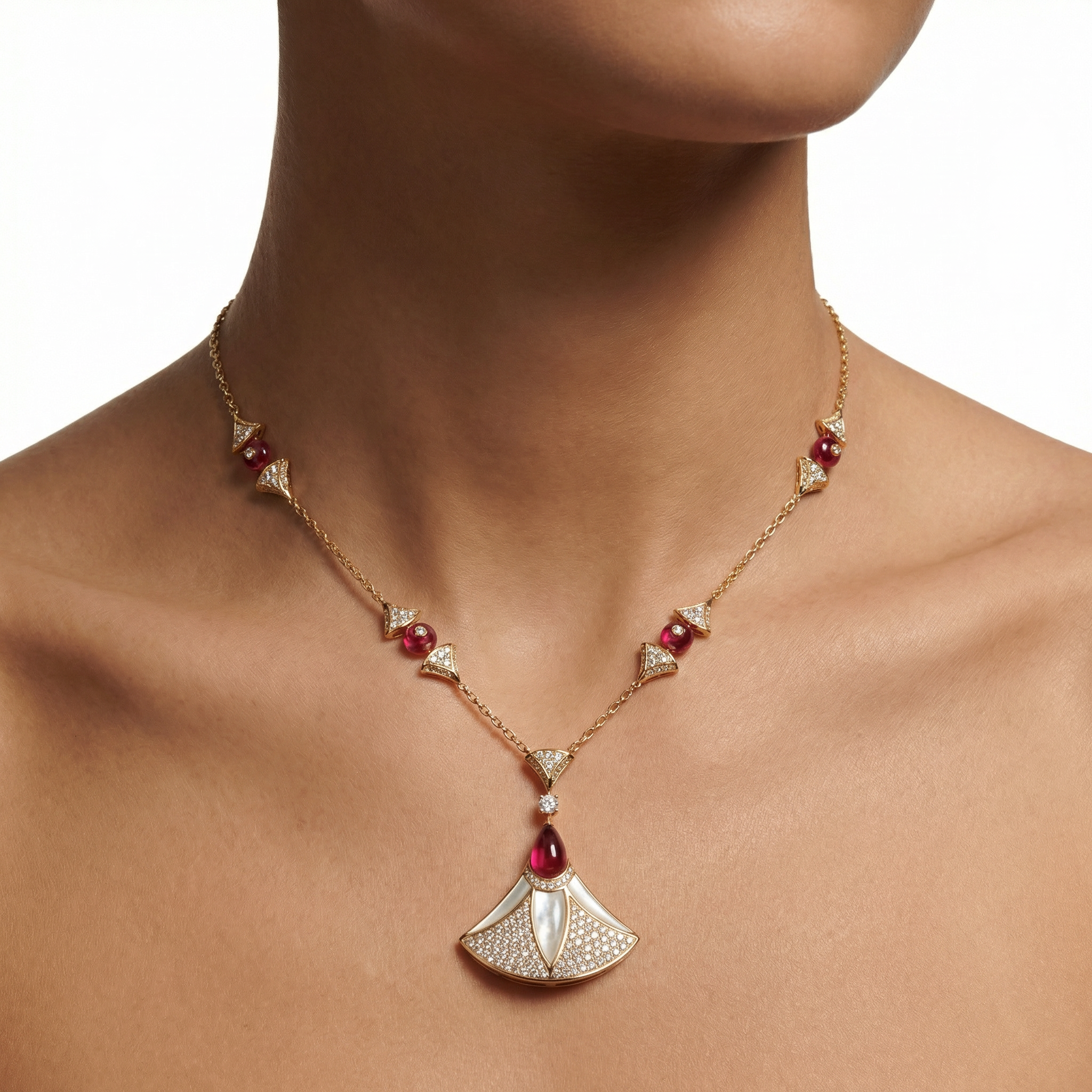 Diva’s Dream Kolye (İthal Model)