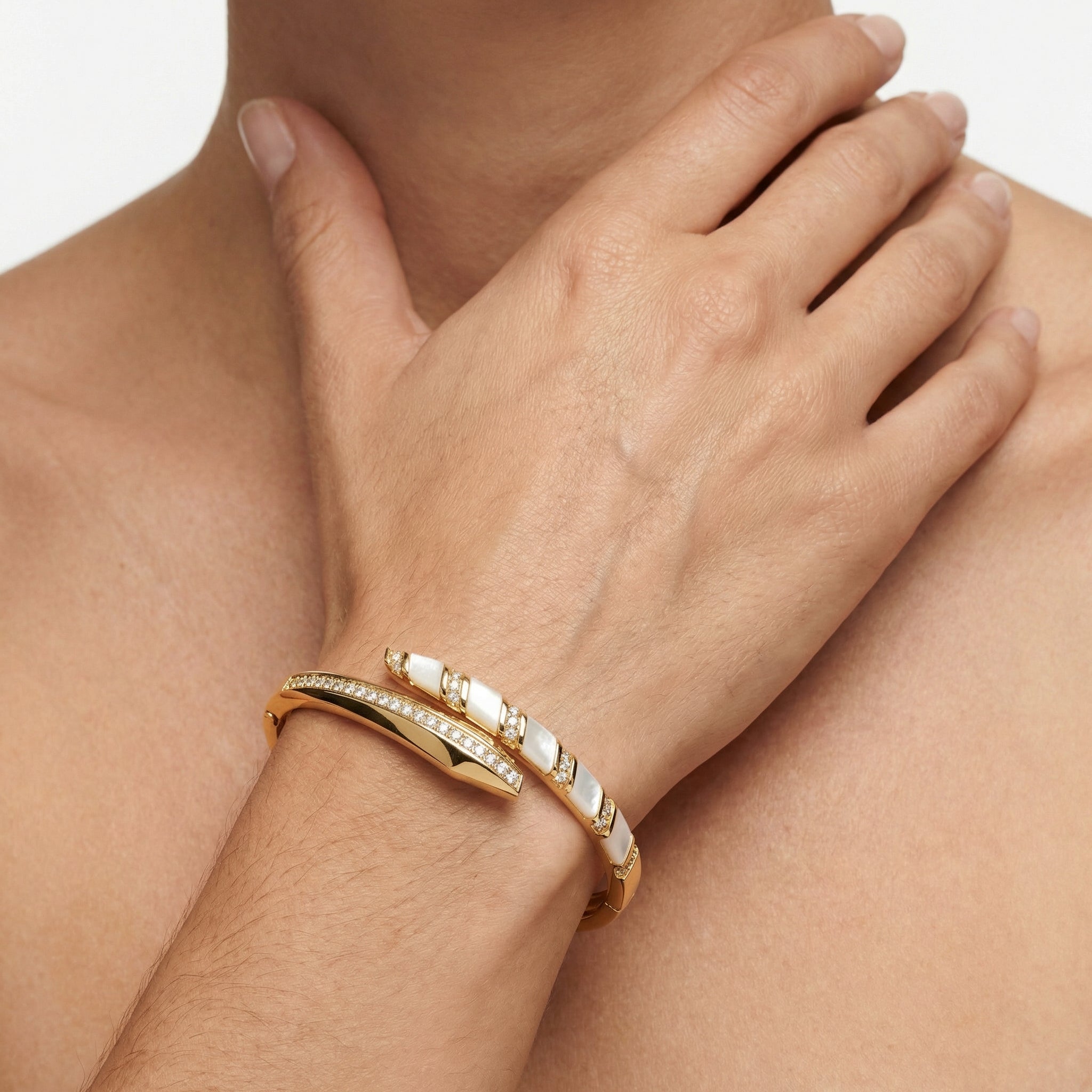 Opalescent Kelepçe (İthal Model)