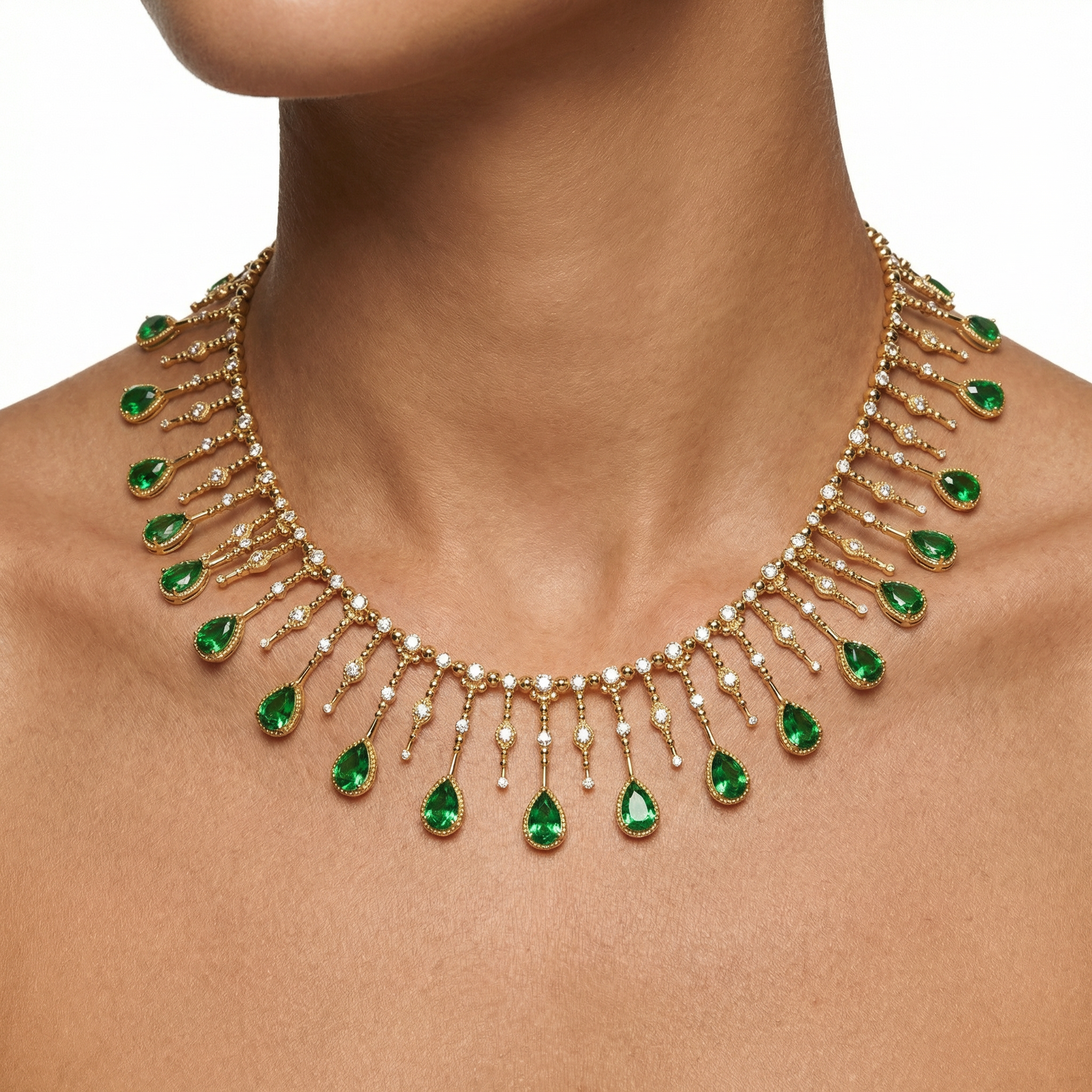 Verdant Droplet Kolye (İthal Model)