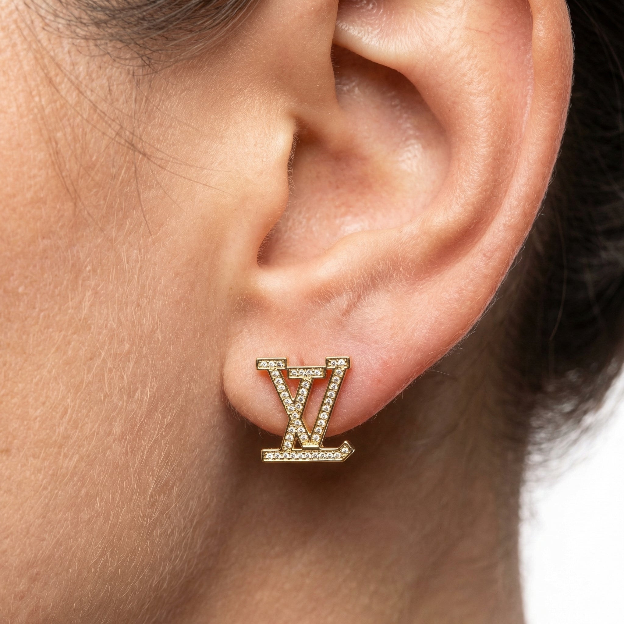 Radiant Initial Küpe (İthal Model)