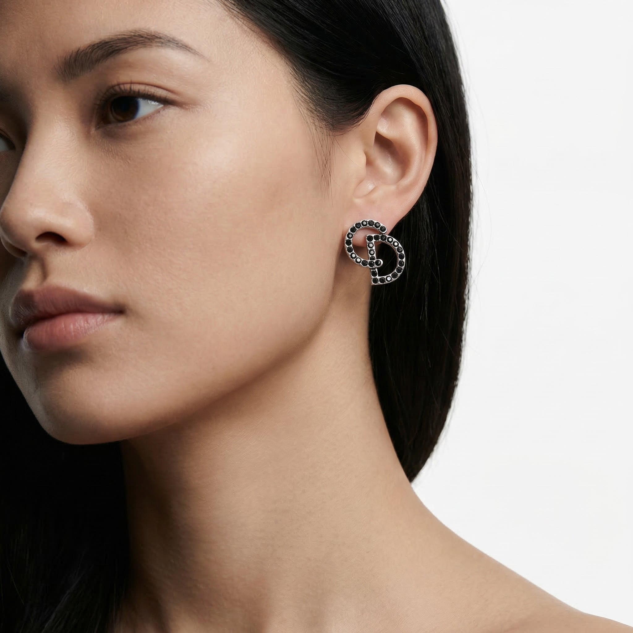 Ancestral Noir Küpe (İthal Model)