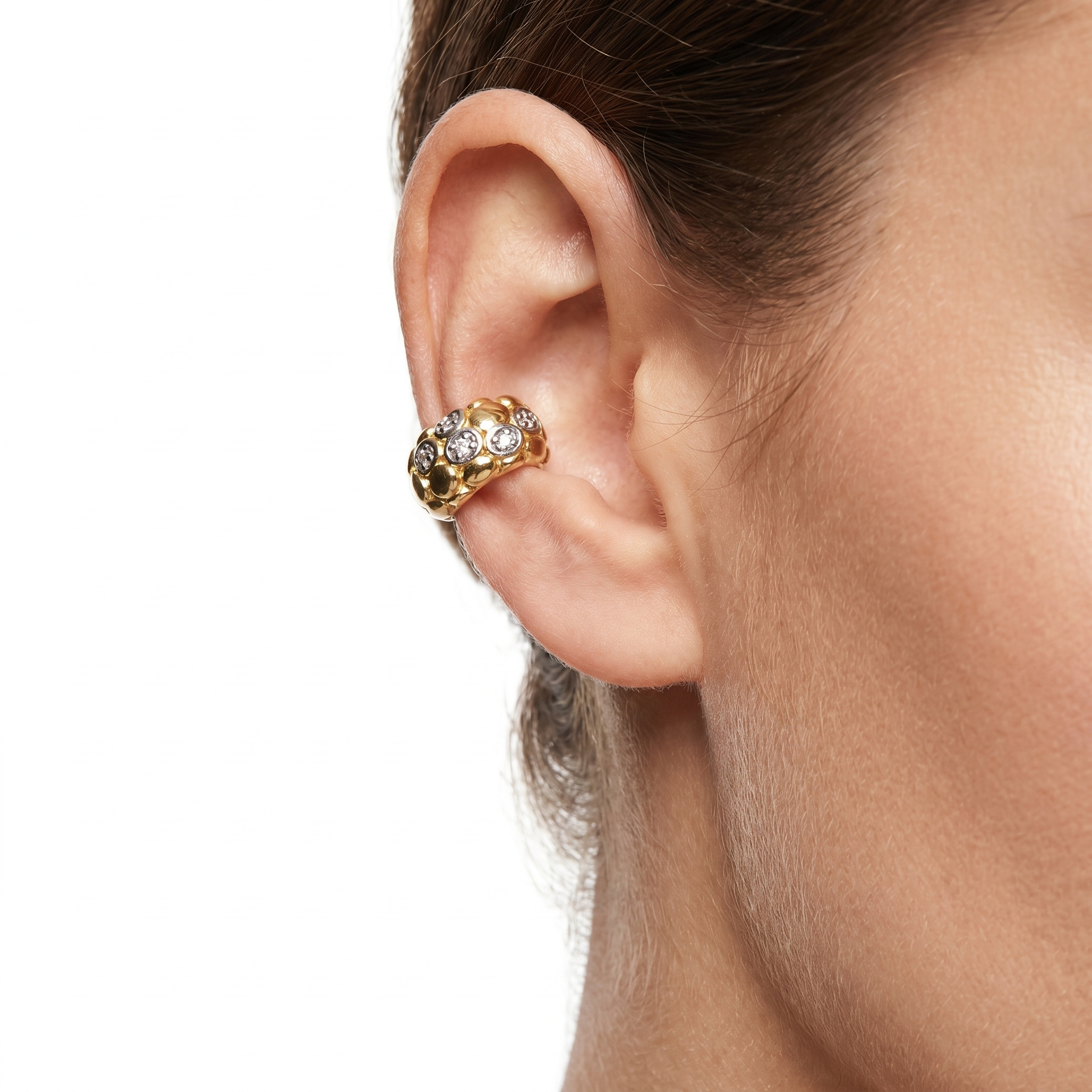 Nobility Earcuff