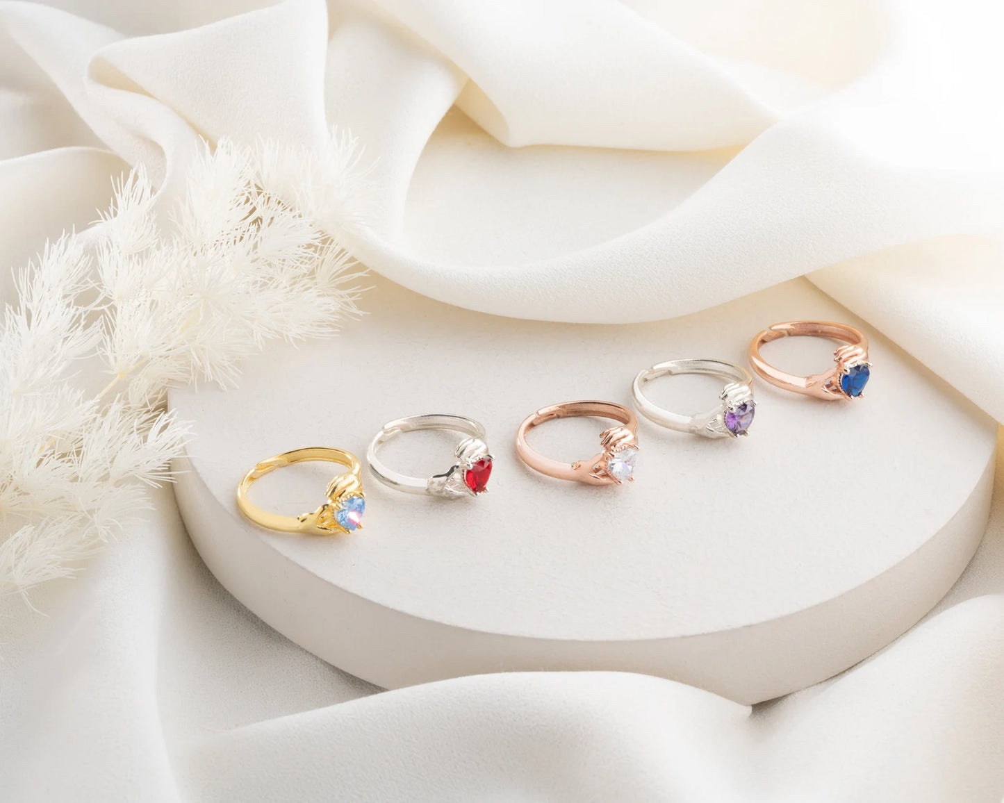 Amore Heart Ring