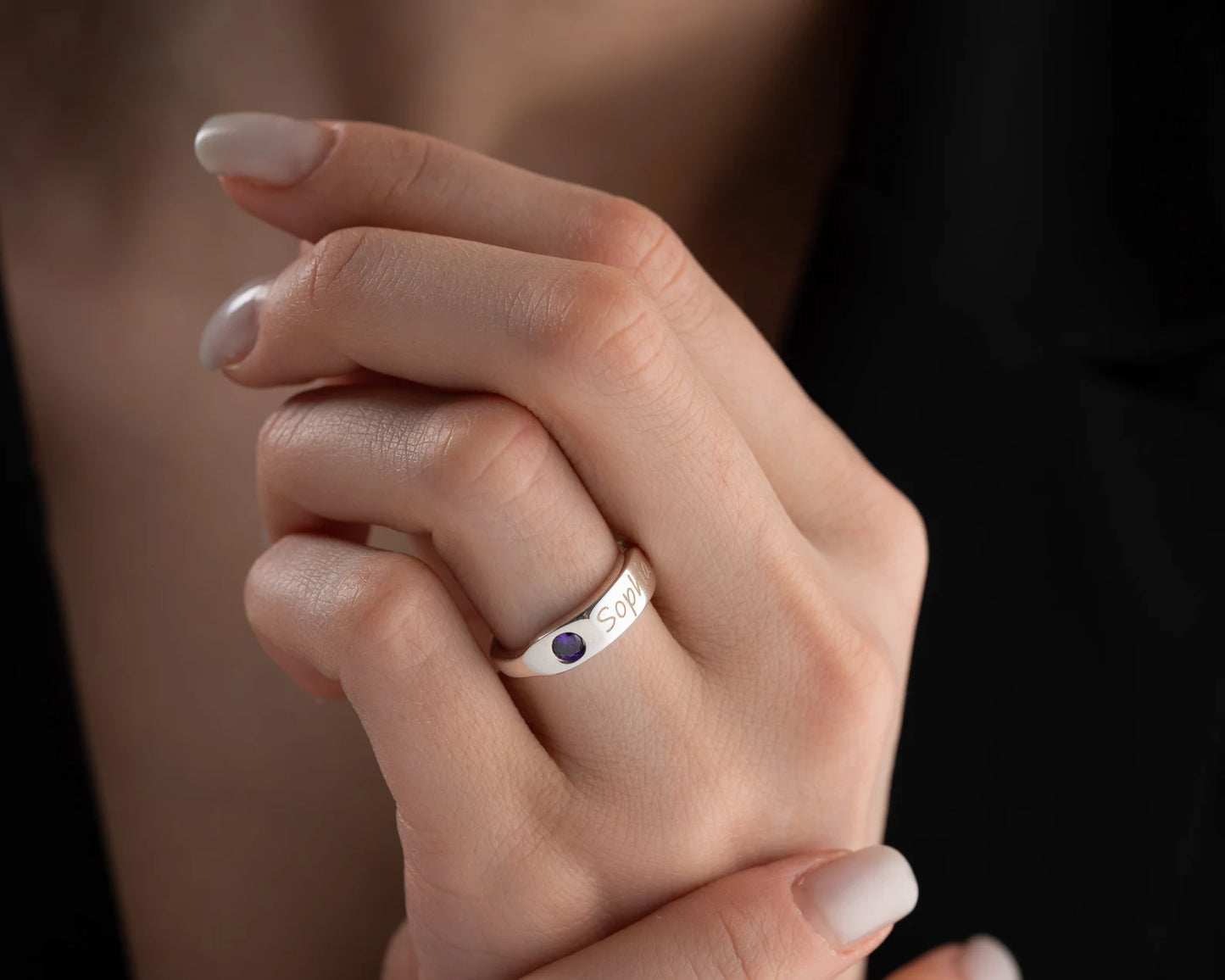 Aura Signature Ring