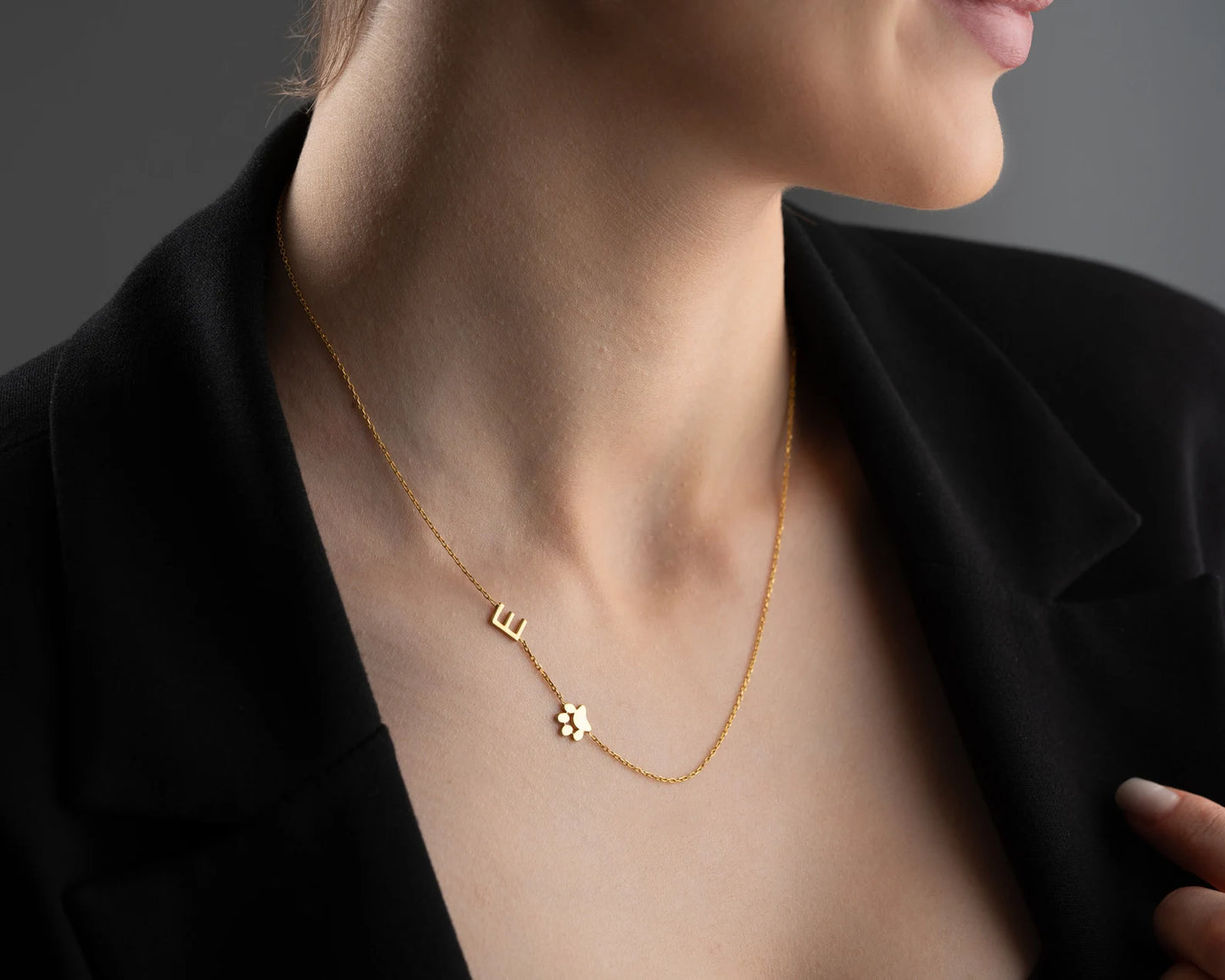 Pawitial Sparkle Necklace