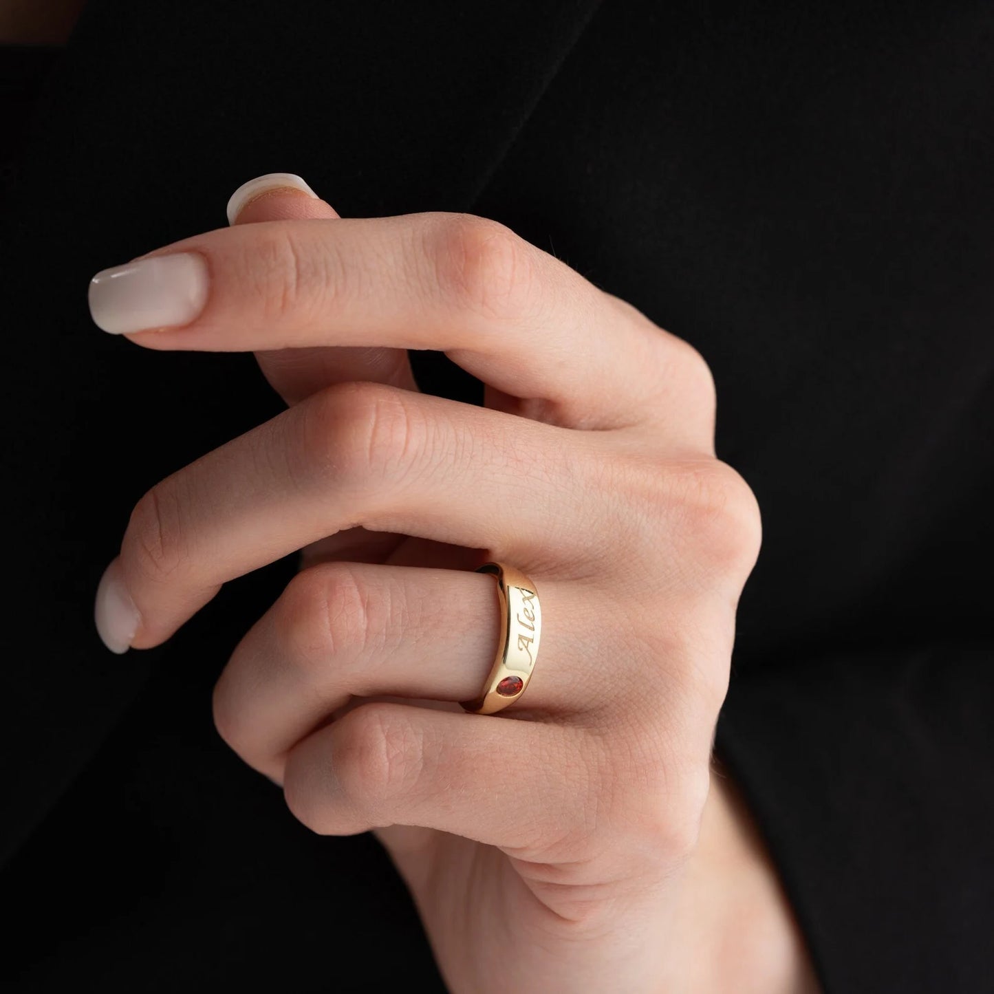 Aura Signature Ring