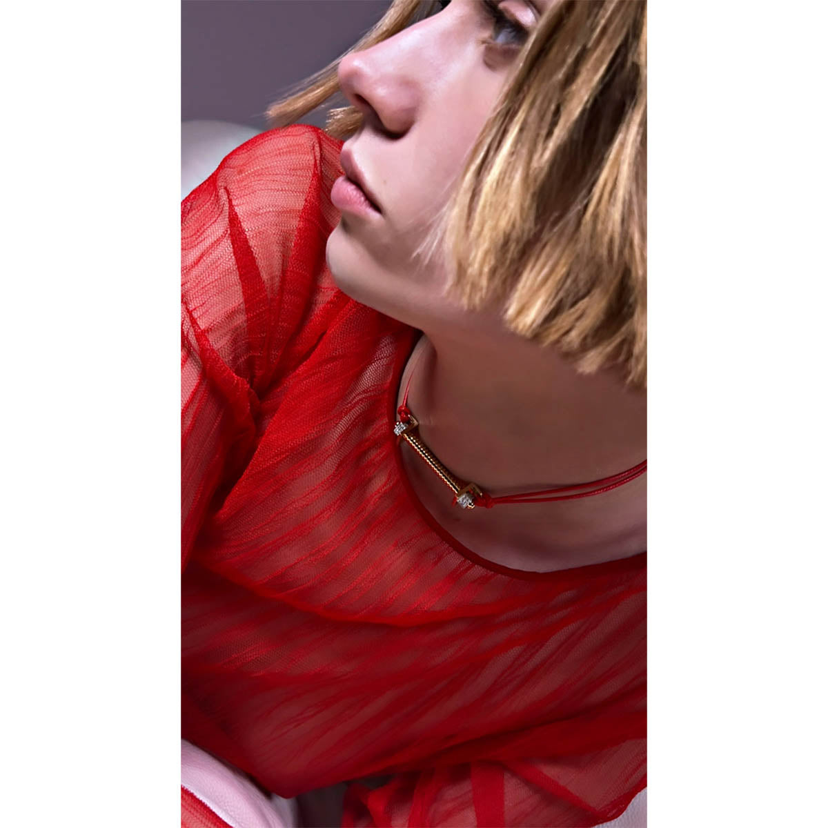 The Linear Cord Kolye