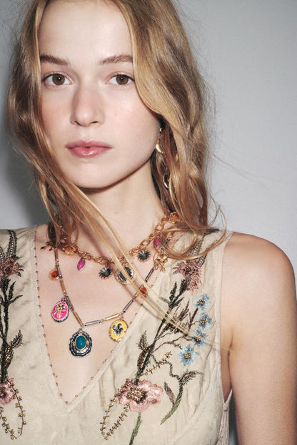 Florencia Amulet Kolye