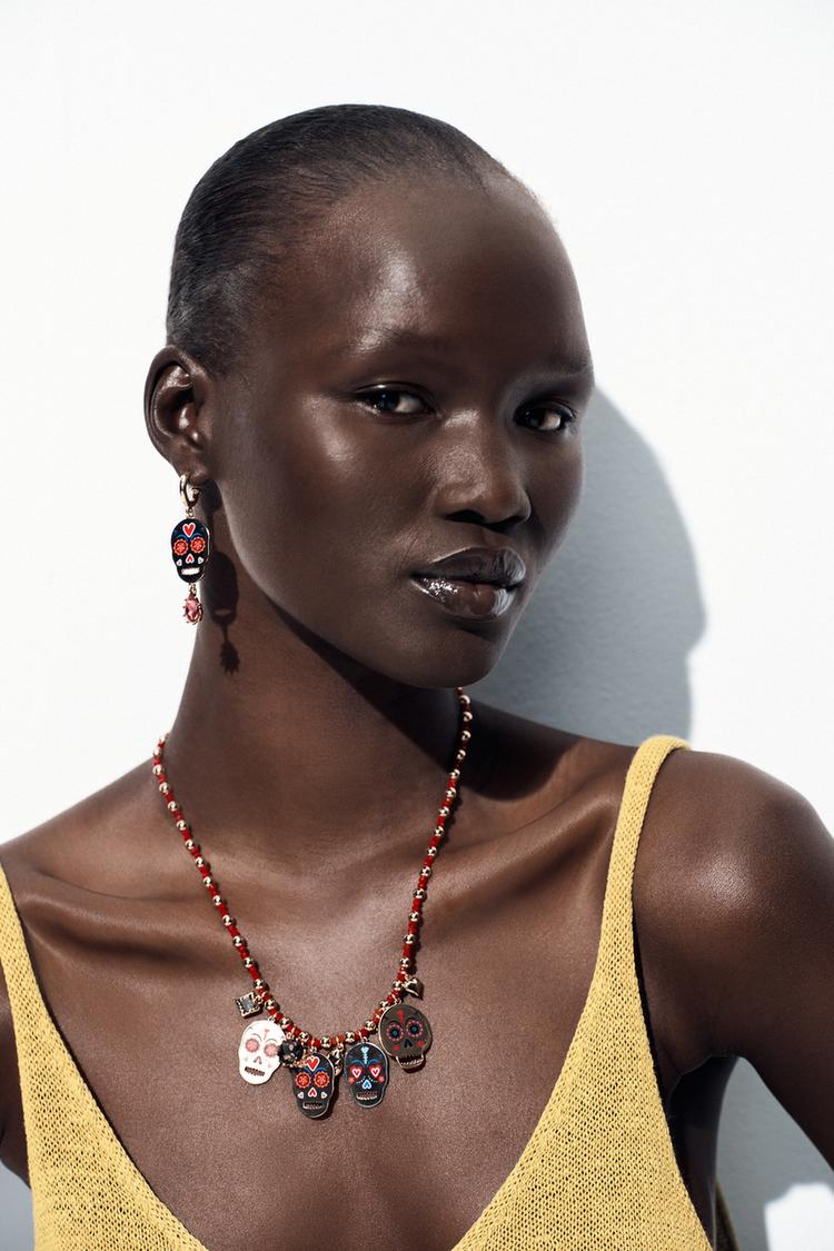 Corazón Rojo Necklace