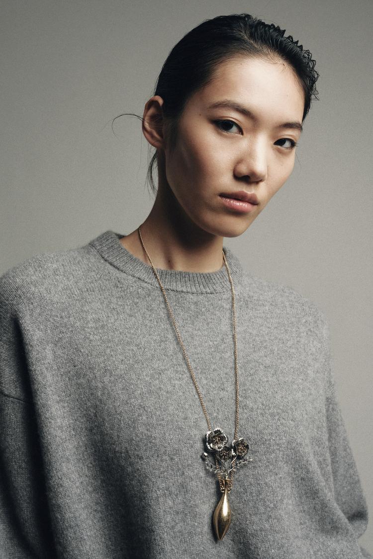 Florist’s Amulet Kolye