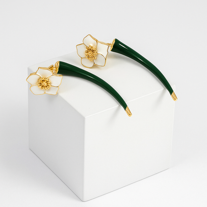 Camélia Courbé Earrings