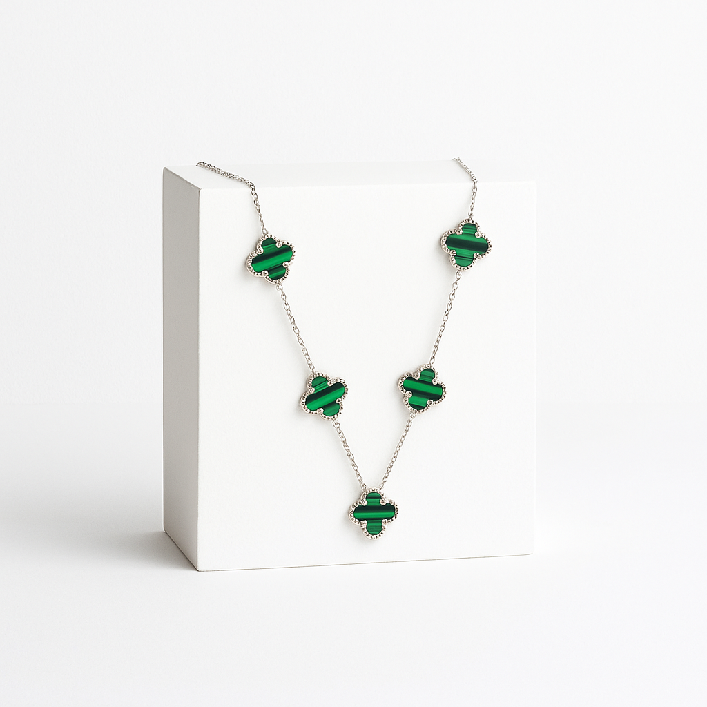 VCA Necklace Emerald
