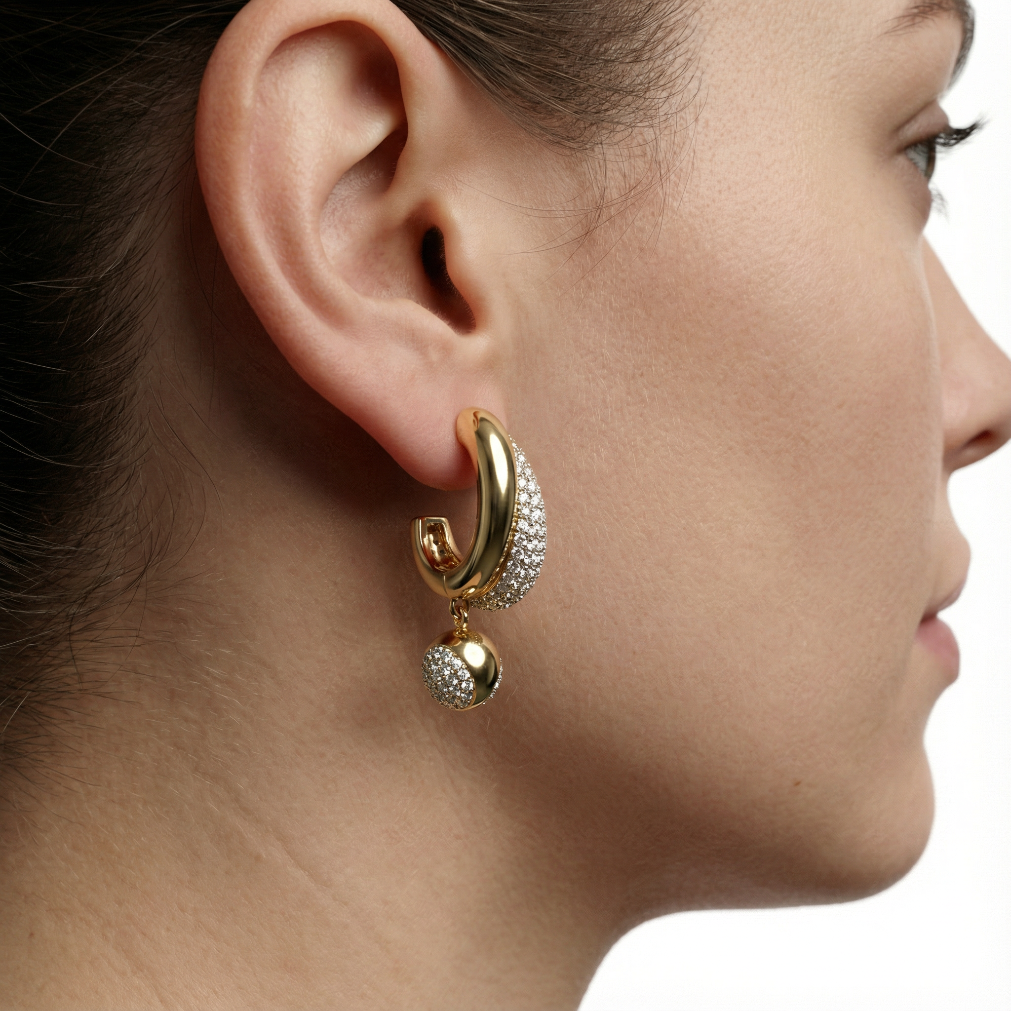 The Metropolitan Küpe