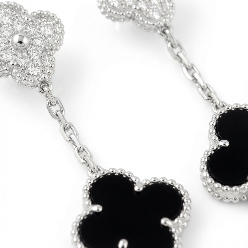 VCA Lumora Twist Küpe (İthal Kutulu Model)