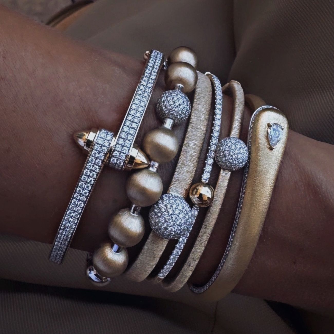 Flashbend Kelepçe - MuffGem