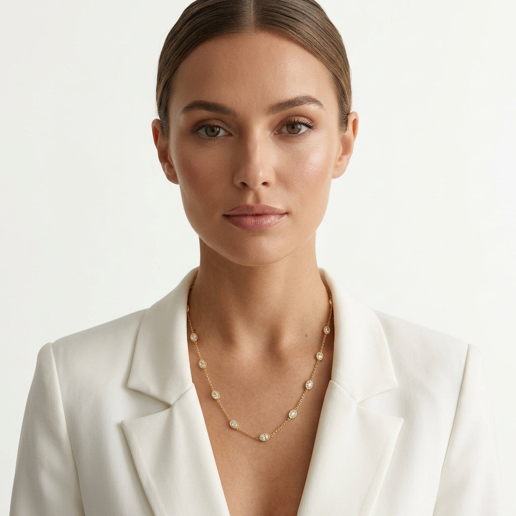 Vera Oval Kolye