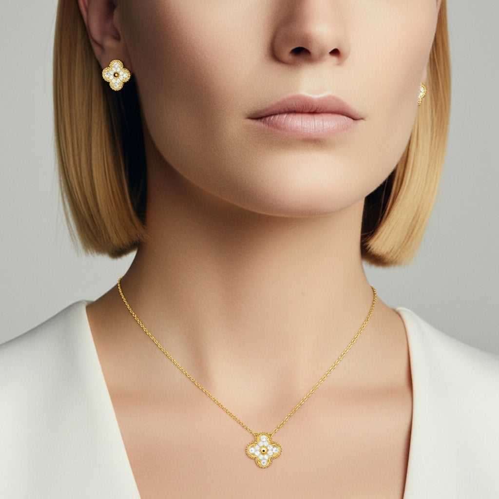VCA Clovisse Pure Kolye (İthal Kutulu Model)