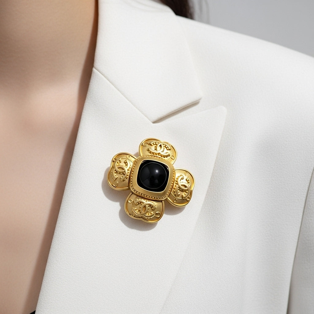 Baroque Brooch (Imported Boxed Model)