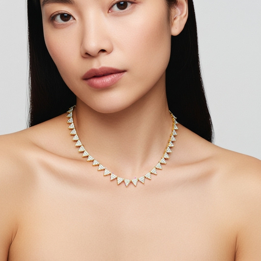 Crown V-Edge Necklace