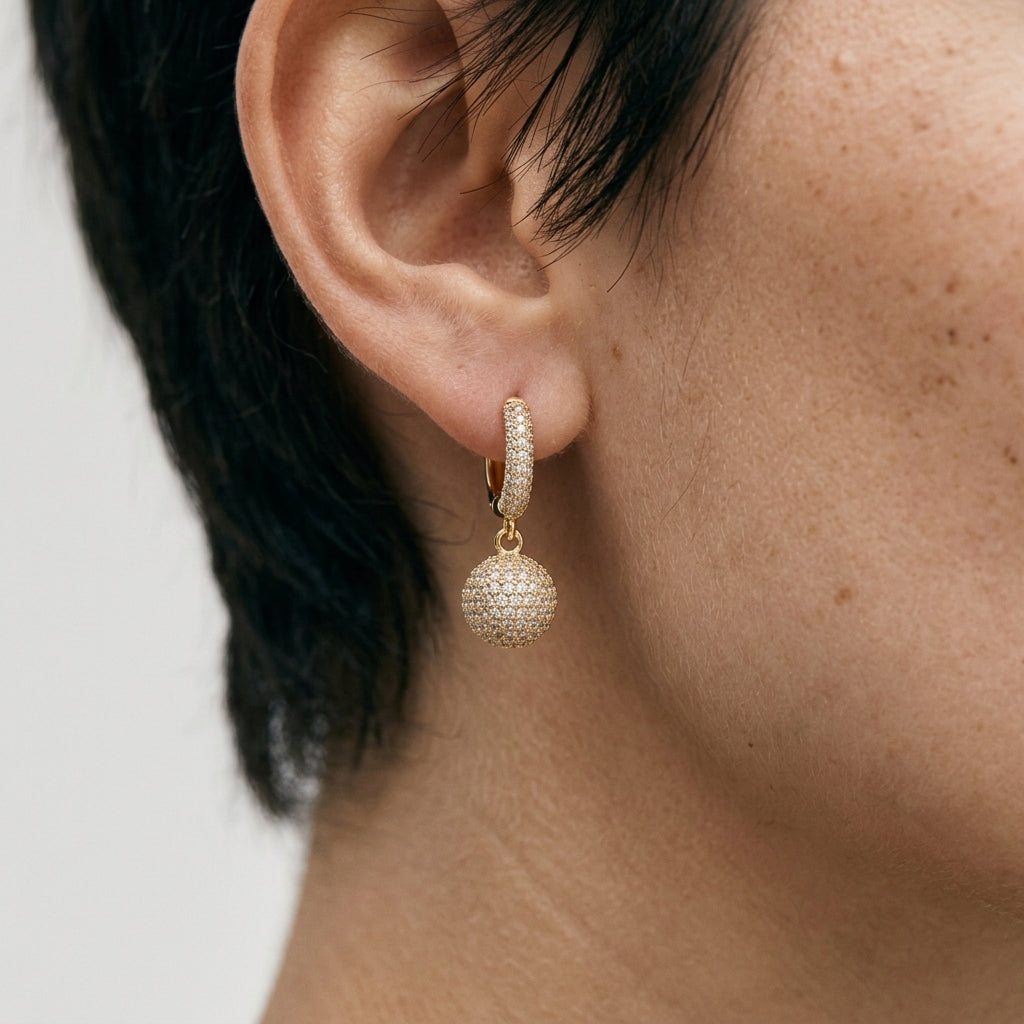 Pavé Sphere Drop Küpe