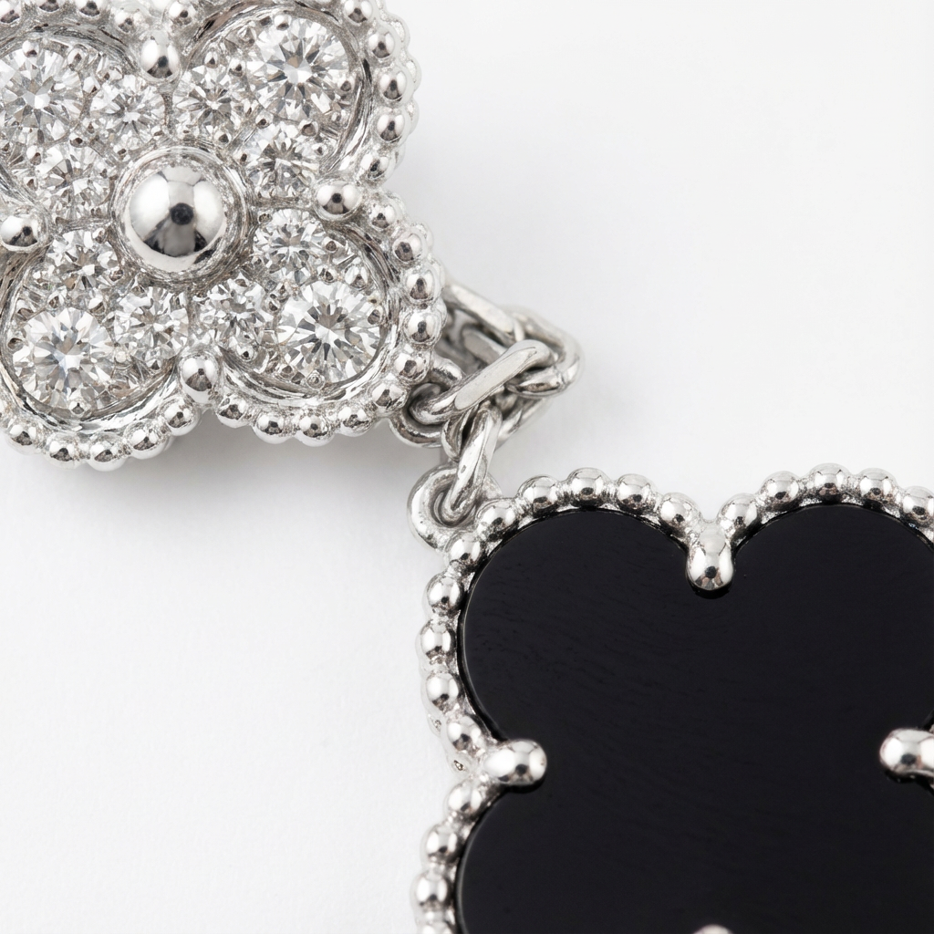 VCA Lumora Twist Küpe (İthal Kutulu Model)