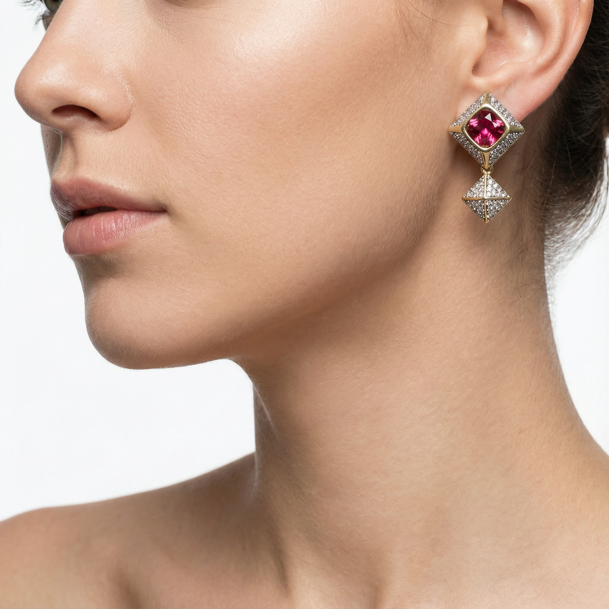 Radiant Rhombus Küpe