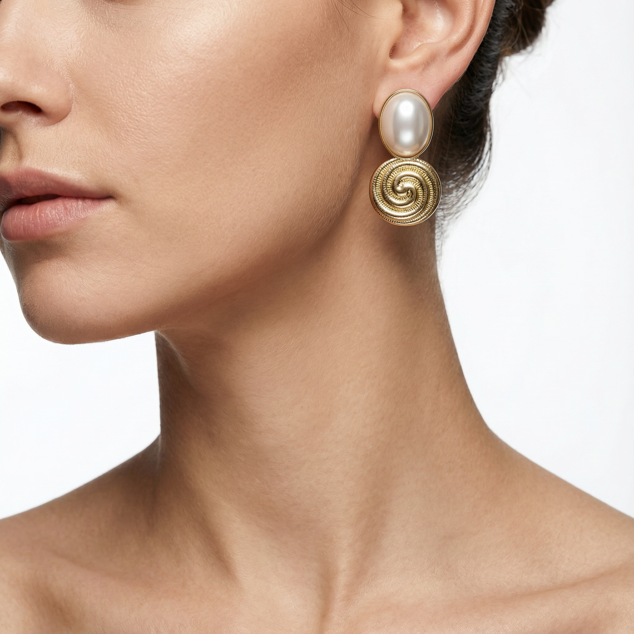 Crimson Spiral Muse Küpe