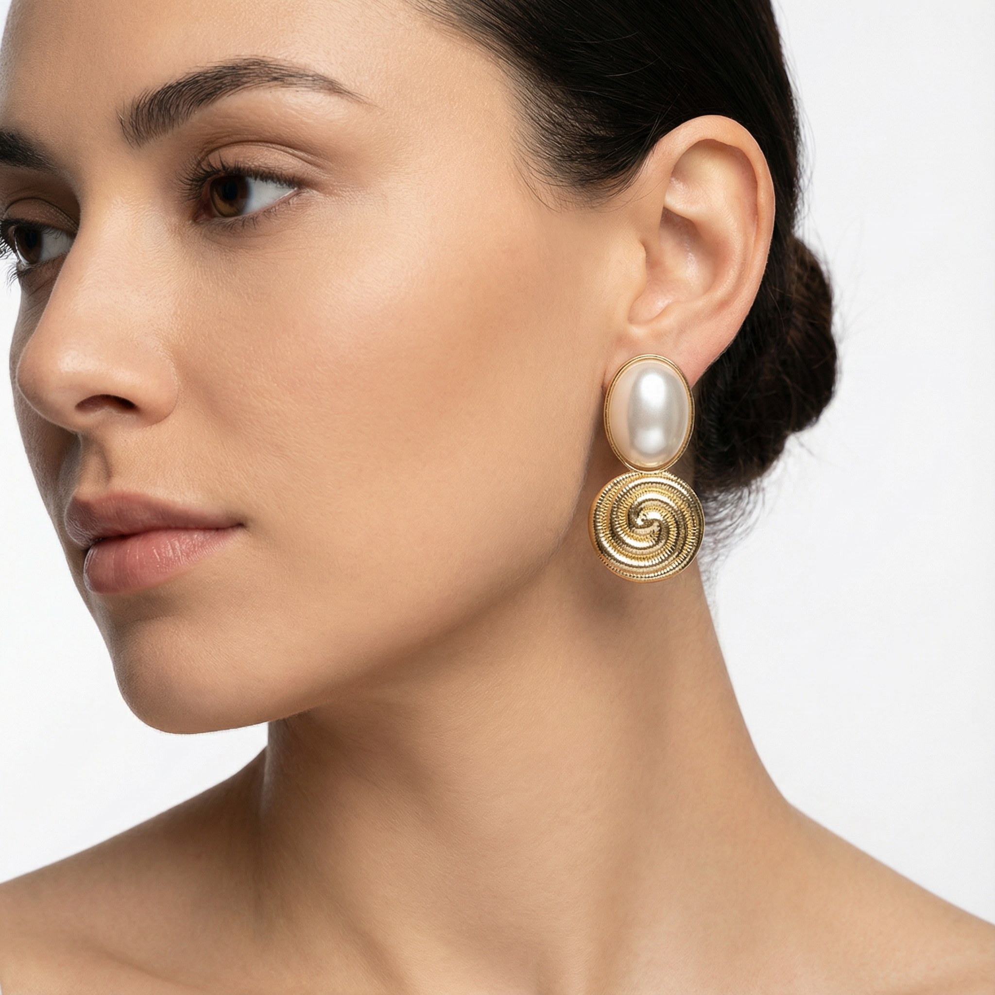 Crimson Spiral Muse Küpe