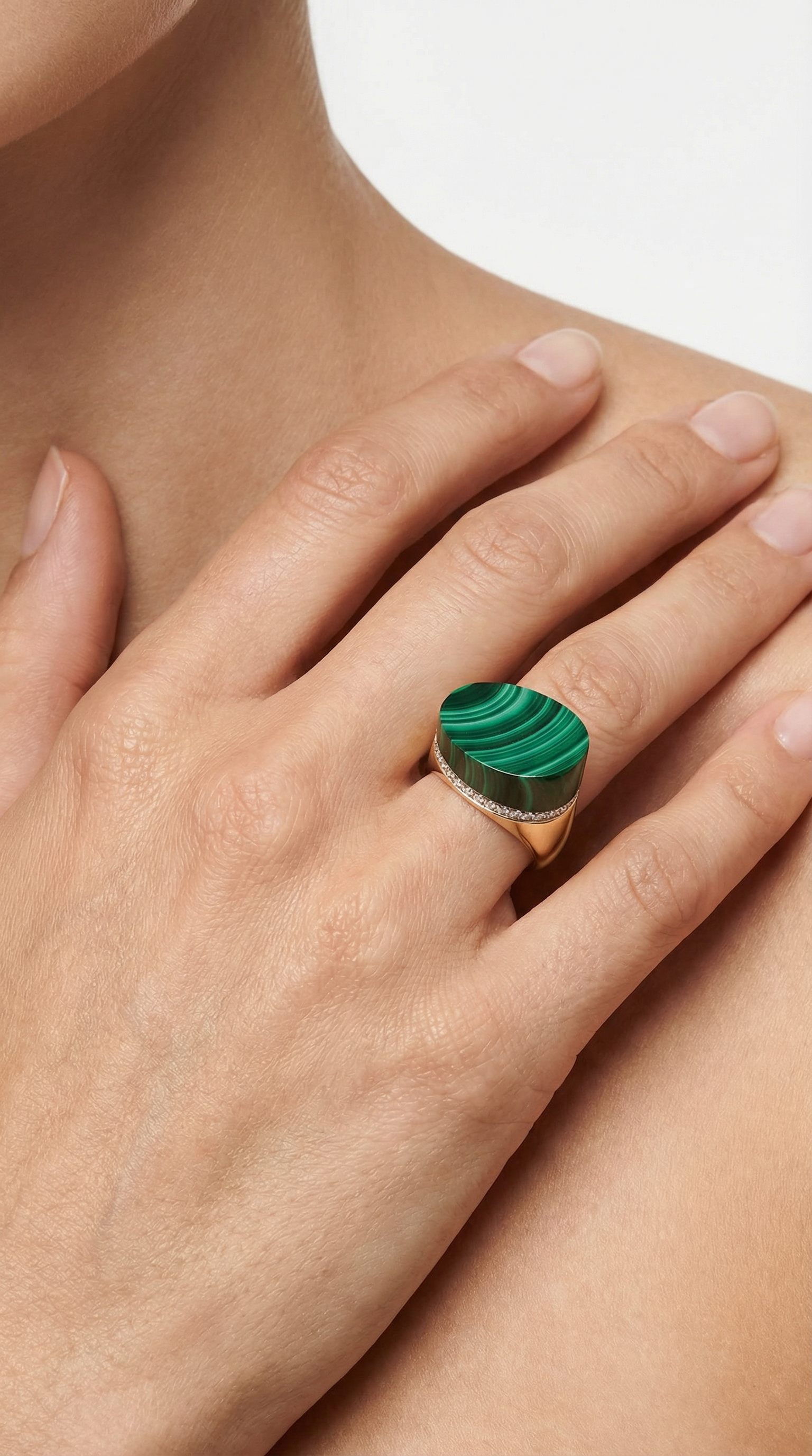 Gilded Monolith Yüzük