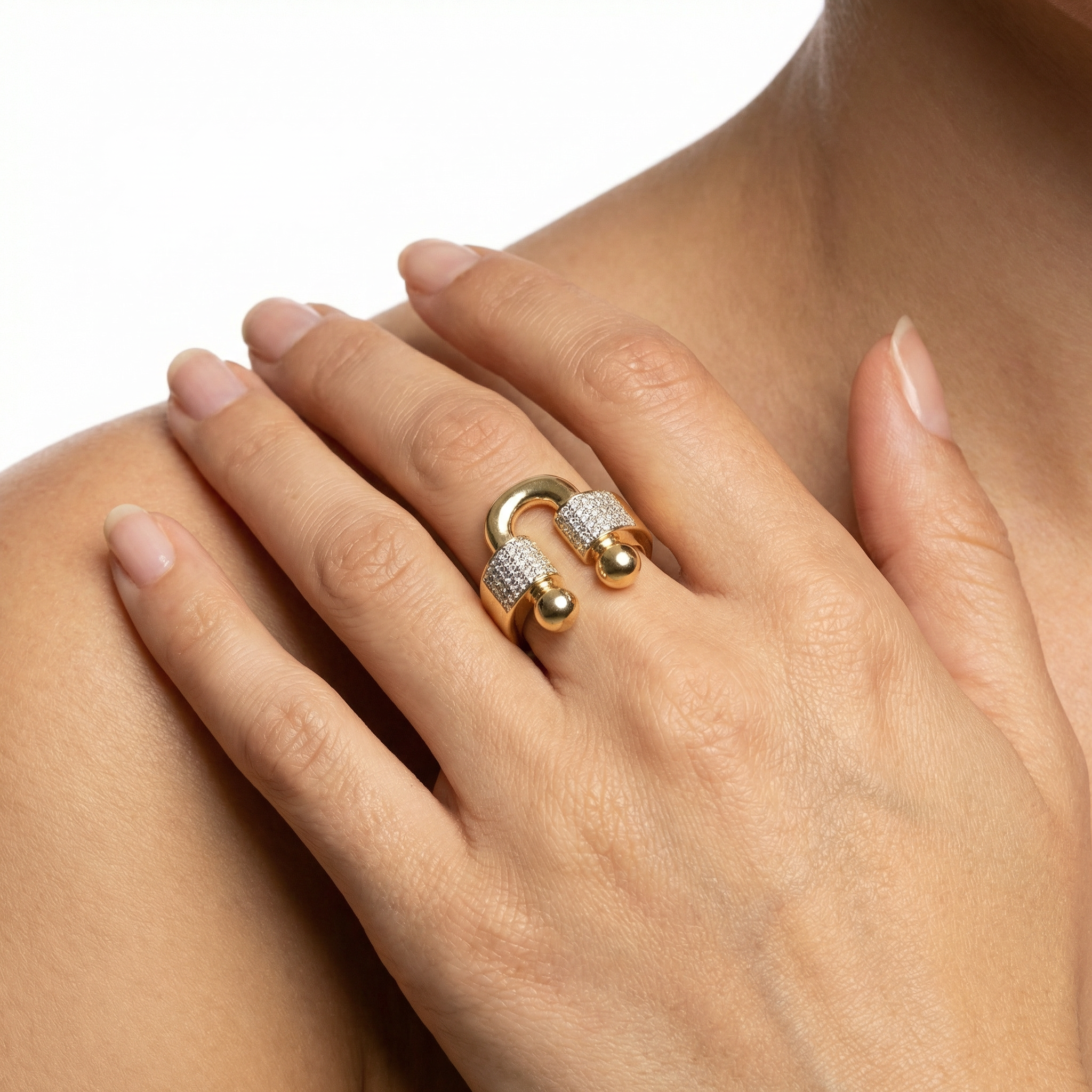 Pavé Pillar Vault Yüzük