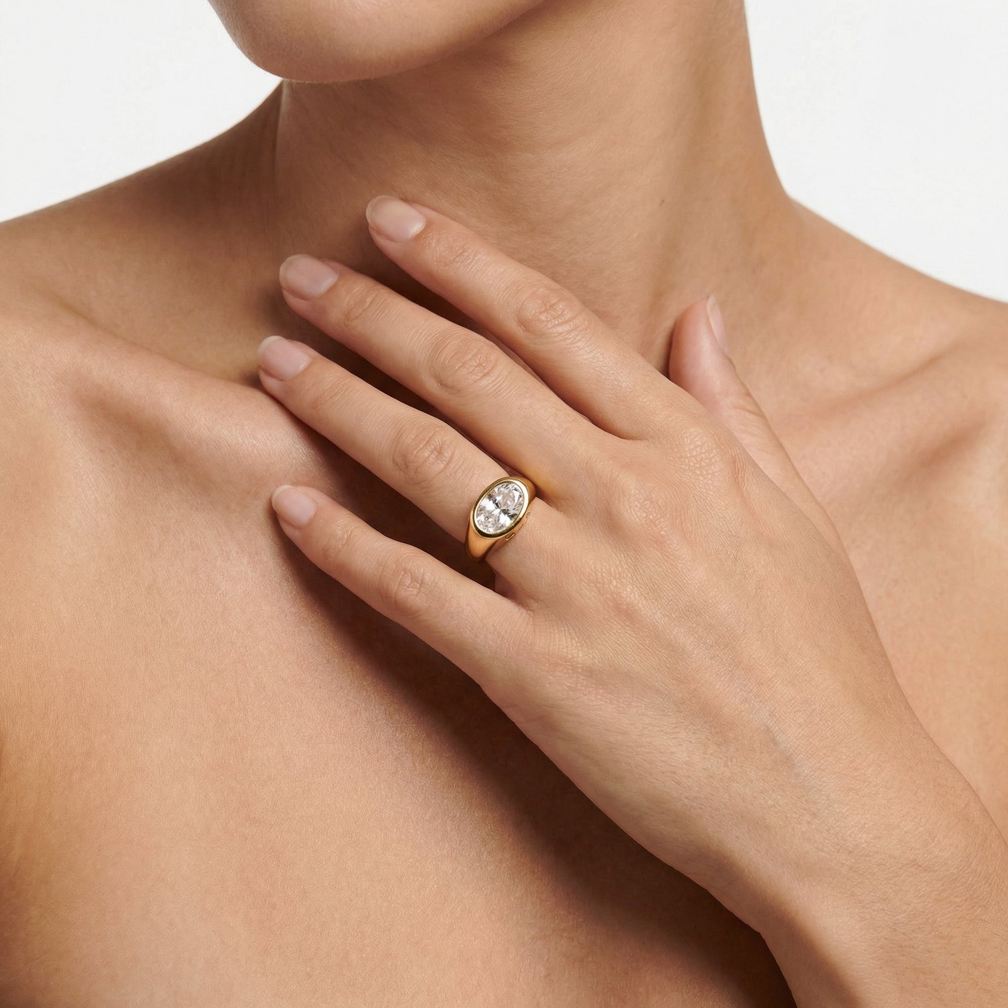 Mono Shield Ring