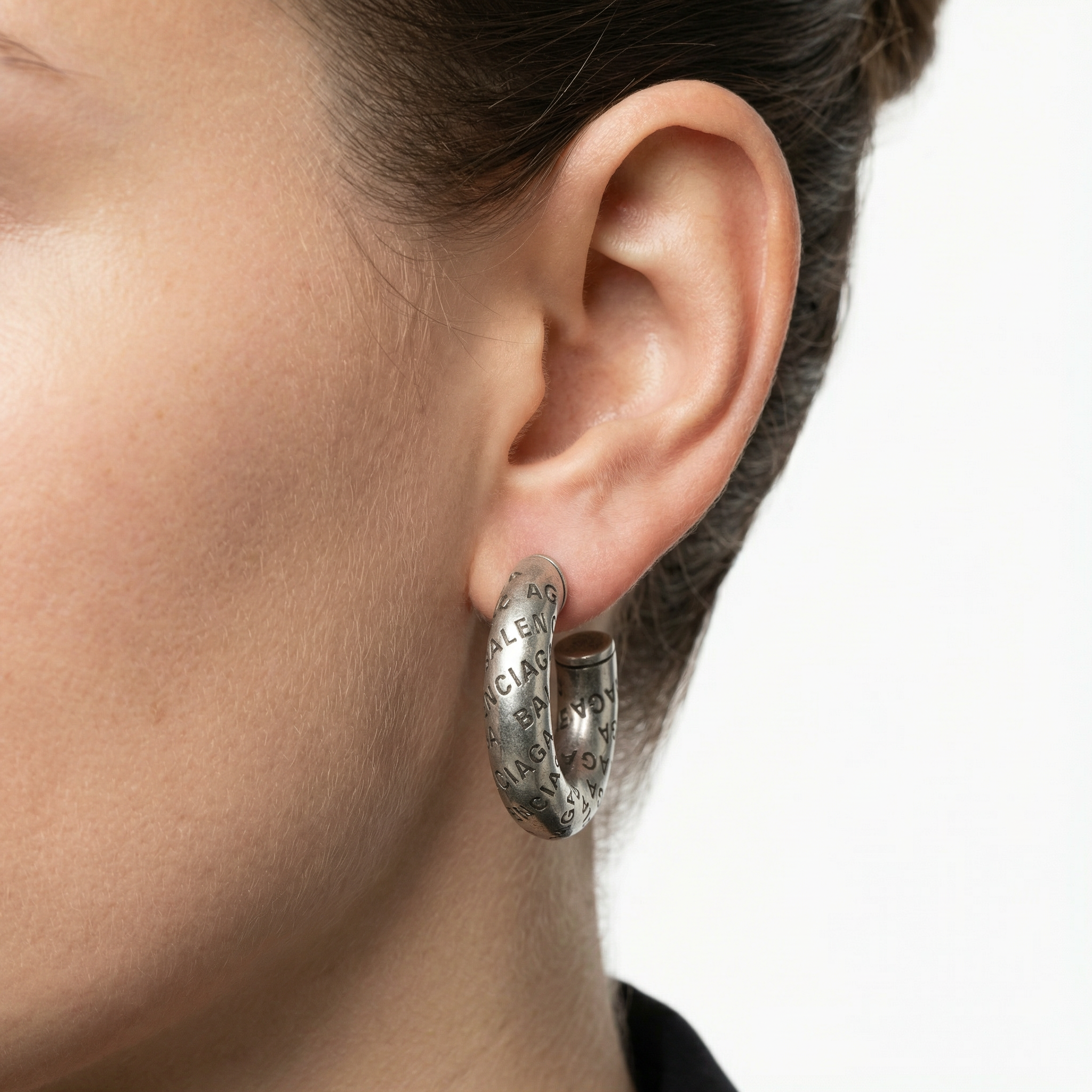 Matte Script Küpe (İthal Model)