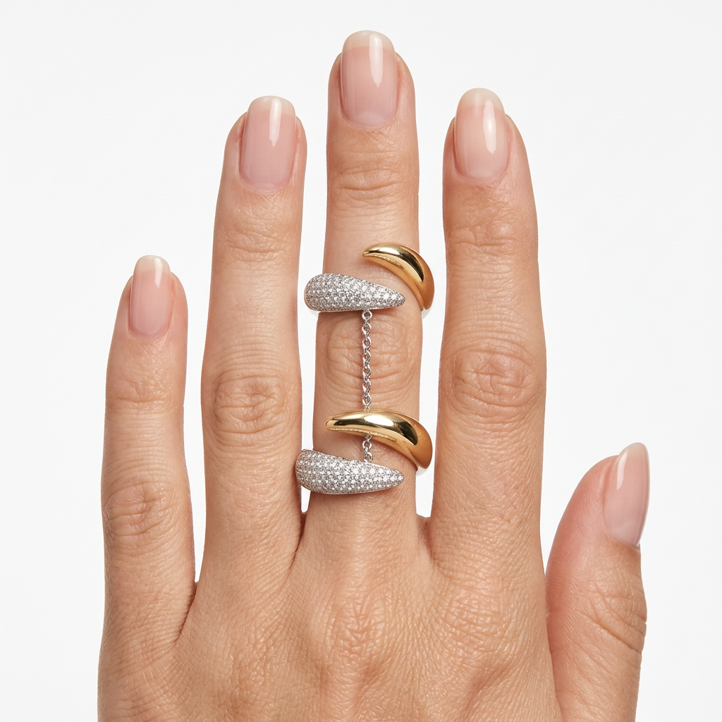 Lunark Fang Ring